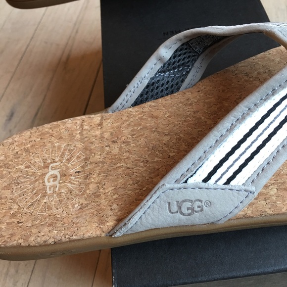 UGG | Men’s Seaside Striped Cork Flip Flops - Picture 7 of 8